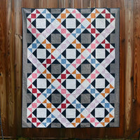 English Trellis Quilt Pattern by Meadow Mist designs